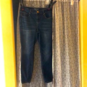 Maurice’s Everflex high rise